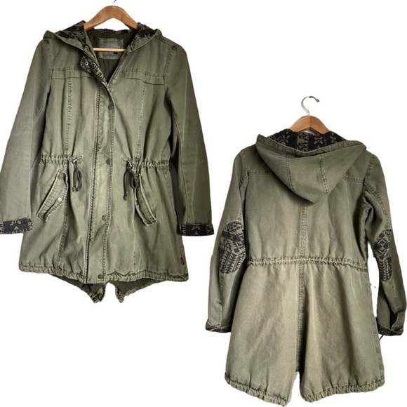 Levi's Army Green Quilted Aztec Elbow Patch Fishtail Hooded Parka Utility Coat - Picture 11 of 13